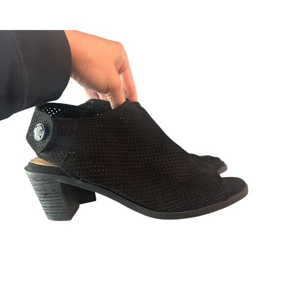 Lindsay Phillips Ansley Black Adjustable Strap Heels Size 9.5 - Picture 1 of 7